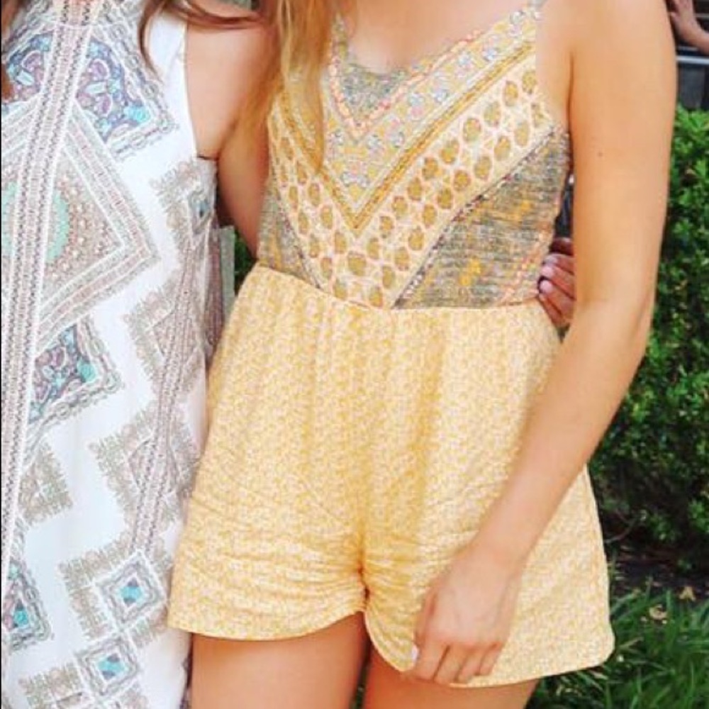 Yellow Patterned Romper - Picture 2 of 2